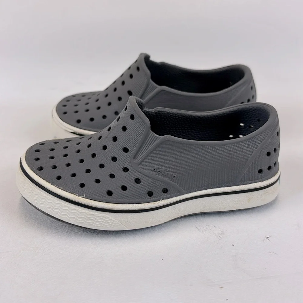 NATIVE Miles Gray SlipOn Waterproof Shoes Size C7
